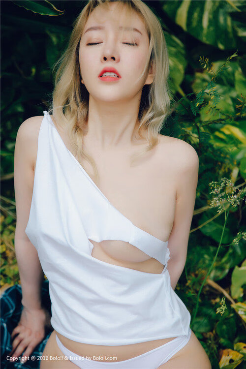 fb体育登录入口-国际足坛亚洲女队大放异彩 中国女队崭露头角，亚洲女足球员